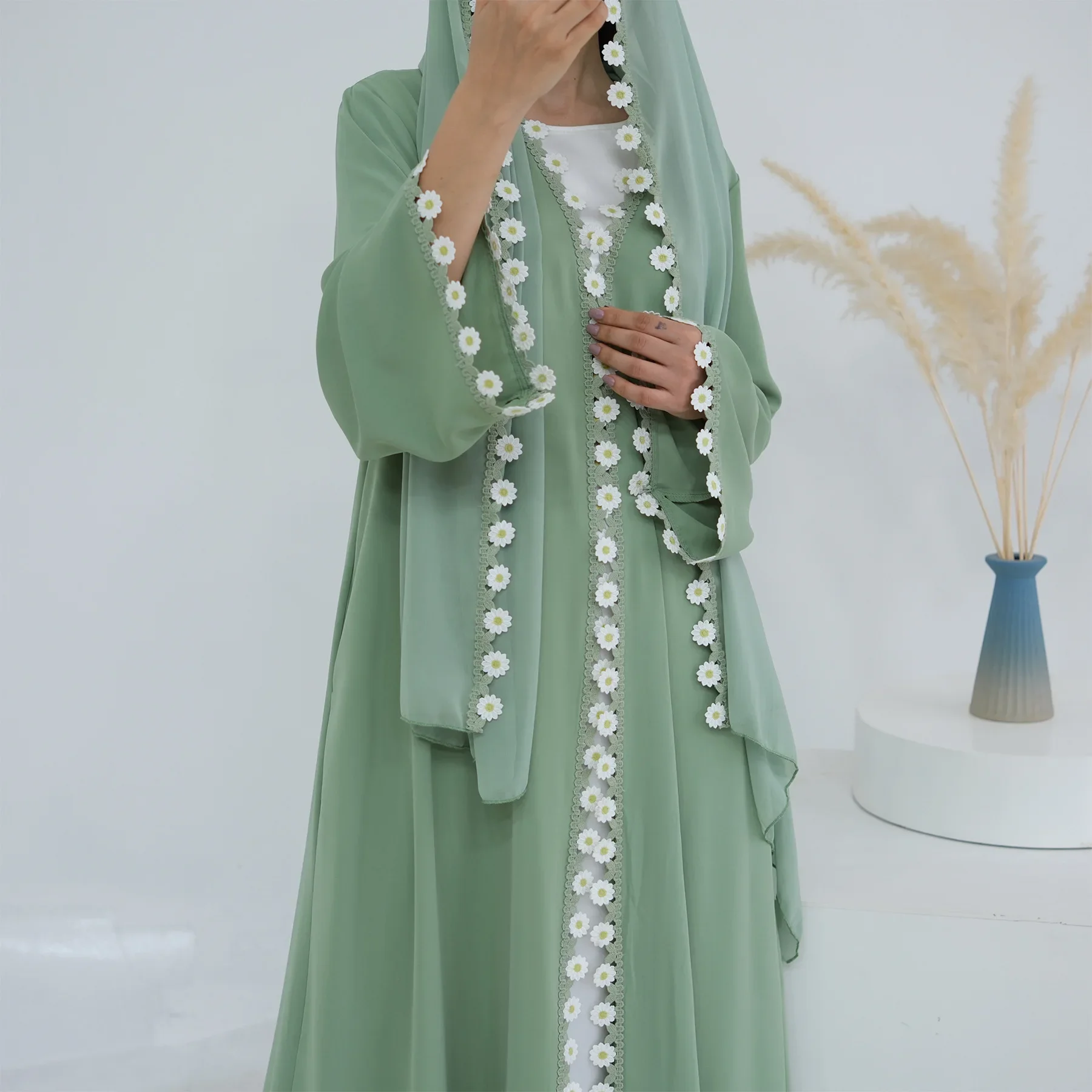 Flower Dubai Abayas Turkey Kaf - огляд і ціна Embroidery Kebaya