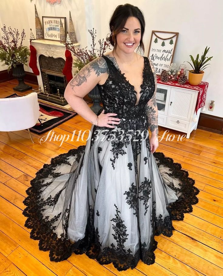 Gothic V Neck Wedding Dresses  - огляд і ціна Embroidery Gothic